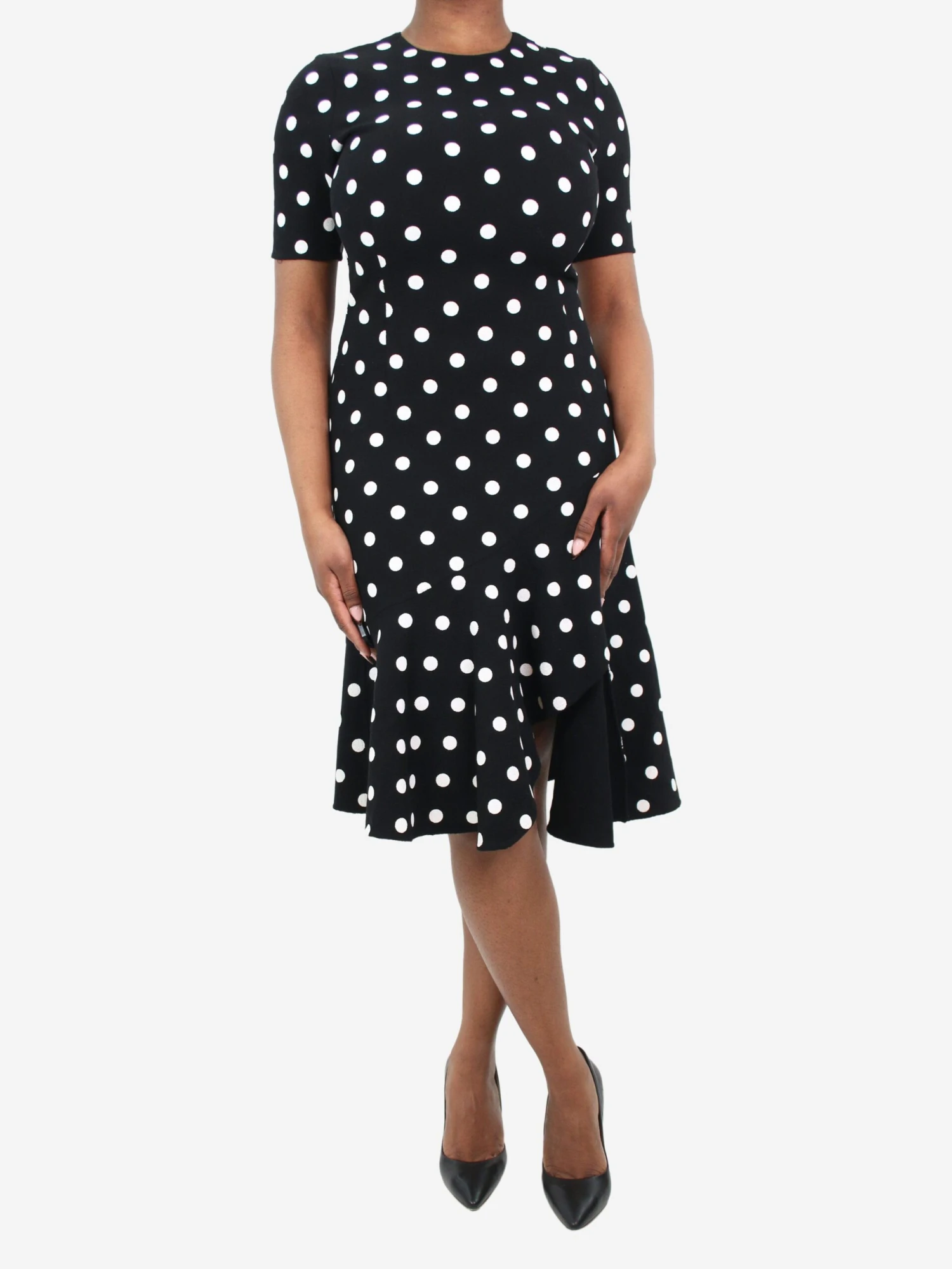The Ultimate Guide to Timeless Dresses for Every Occasion in 2025 2 Oscar De La Renta Polka Dot Dress